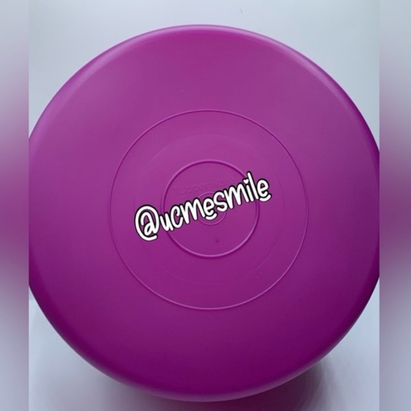 TUPPERWARE Giant Purple Canister - Picture 6 of 7